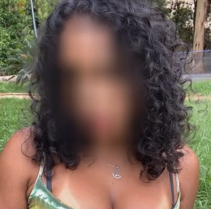 Amy, 24