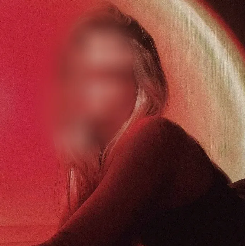 Seren, 23